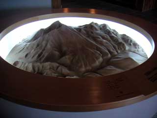 磐梯山噴火前モデル